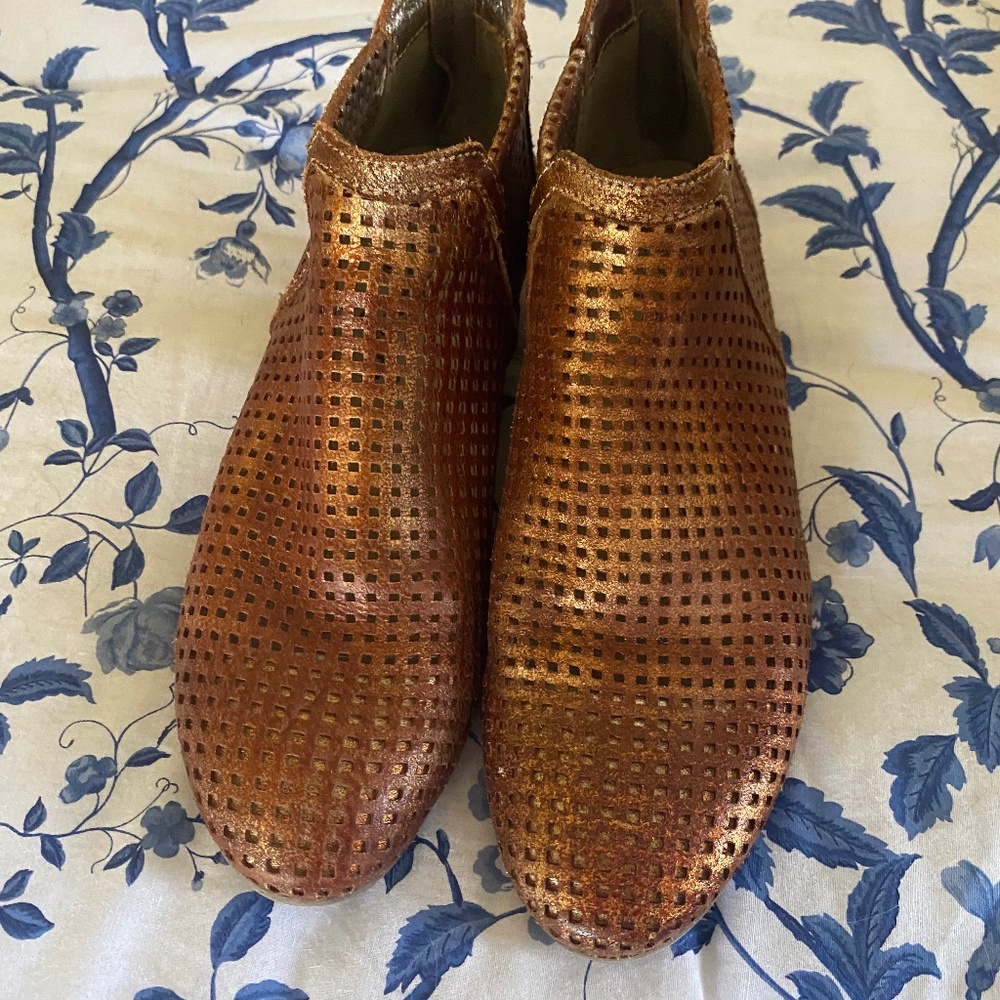 Free People Booties sz 10